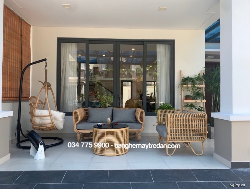 Bàn ghế sofa song mây tự nhiên hiện đại, thanh lịch tại Sài Gòn