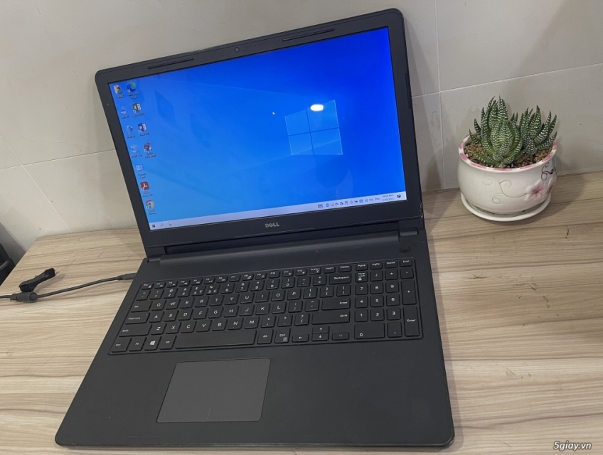 Bán Laptop Dell Inspiron 3558 i3 Gen5 Ram 8GB SSD 120GB
