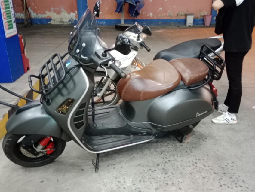 GTS 125 - 2014 - Nhiều đồ chơi