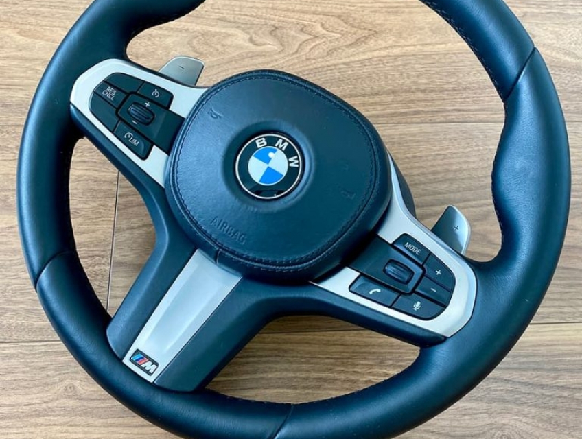 Thanh lý vô lăng BMW G30 M Sport chính hãng