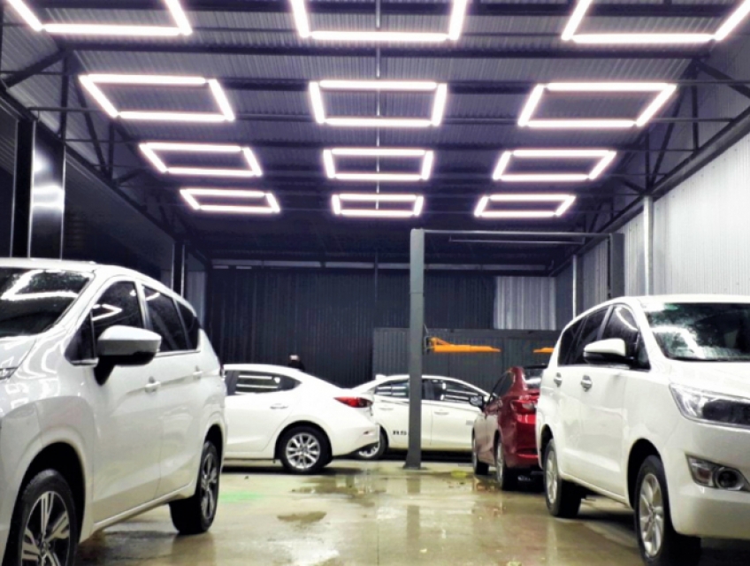 cho thuê xe tự lái có tài đà nẵng hội an