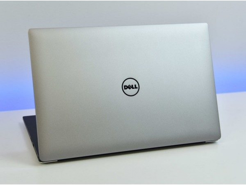 Laptop Giá Rẻ Dell XPS 15-9560/ i7-7700HQ-16GB-512GB==8TR6
