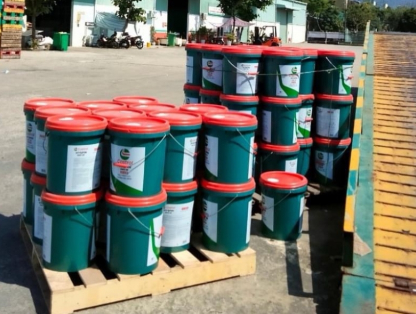 Đại lý mua bán dầu nhớt thủy lực Castrol Hyspin AWS 68 chính hãng.