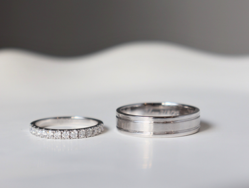 Top Nhẫn Cưới Vàng Trắng Bạn Nên Chọn