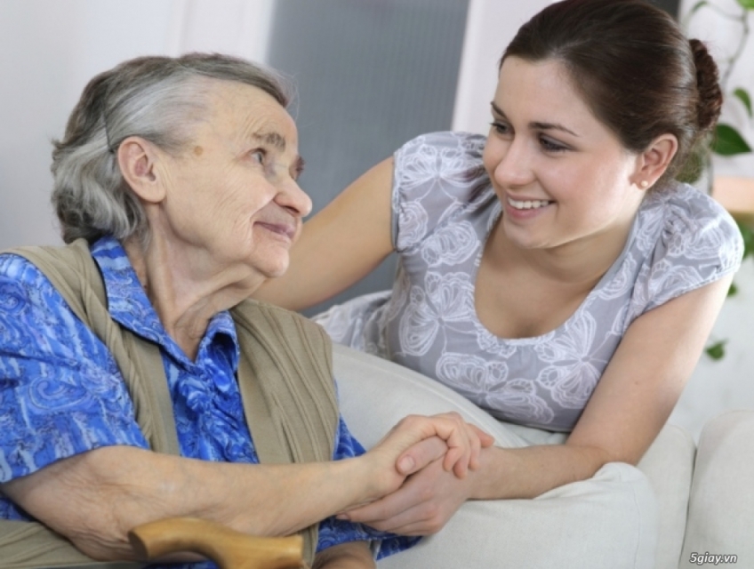 Tôi đang muốn tuyển gấp người làm giúp việc cho gia đình