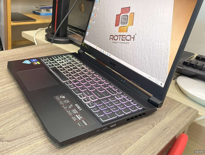 Acer AN515 i5-11400H 16GB 512GB VGA 3050 Zin Tem