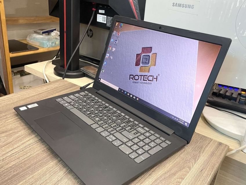 Lenovo ideapad 130-15IKB i5-8250U 4GB SSD 128GB