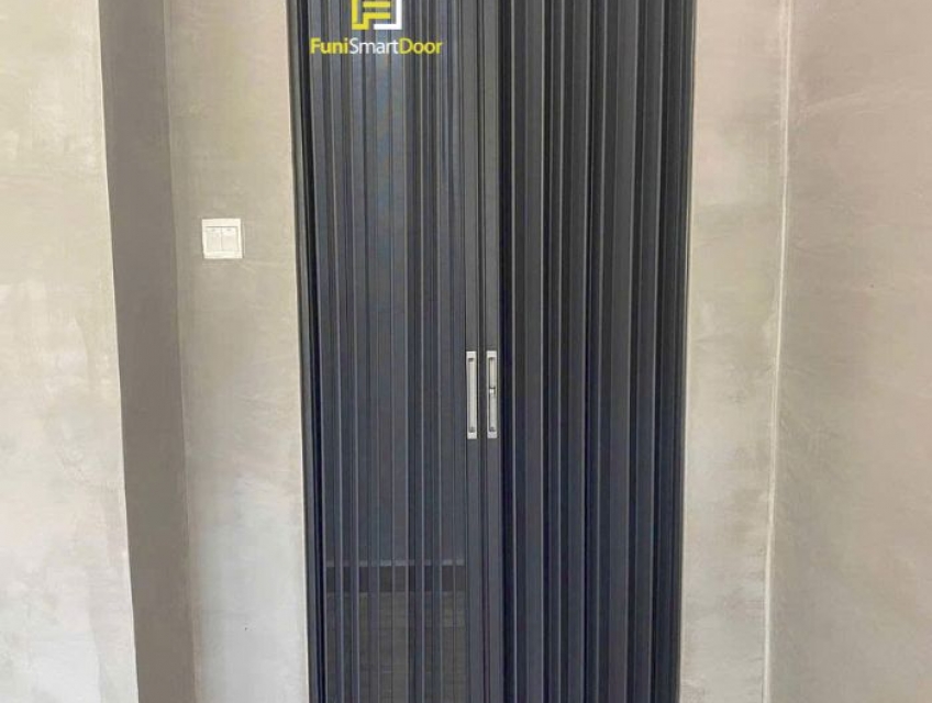 Cửa Xếp Lá Nhôm 2In1 Hiện Đại Tiện Ích- Thi Công Tận Nơi Giá RẺ