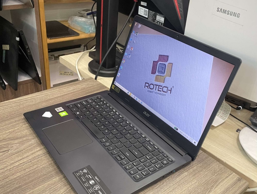 Acer A315-75G Core i5-1035G1 12GB 512GB VGA MX330