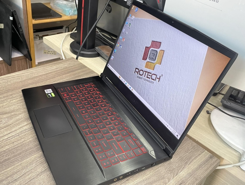 Msi gf63 i5-10500H Ram 16GB SSD 512GB VGA GTX 1650