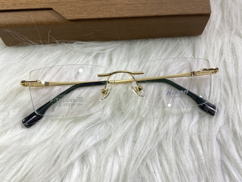 Địa chỉ bán gọng kính nhật bãi còn đẹp có hình chụp thật giao hàng