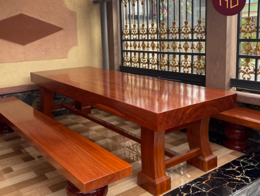 Bộ Bàn Ghế Gỗ Đỏ Nguyên Khối