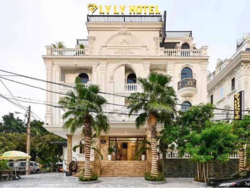 LY LY HOTEL tuyển lễ tân Nữ ca ngày làm tại Q6 & Bình Tân