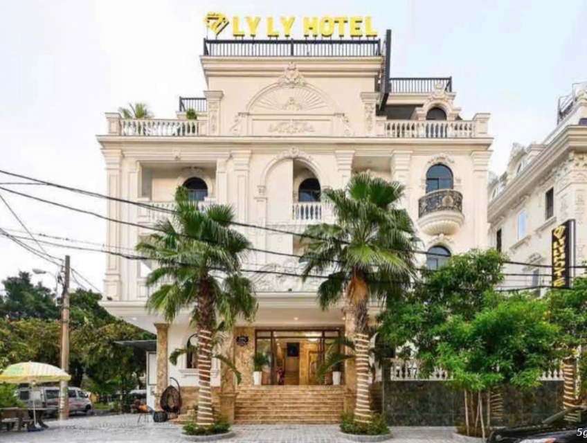 KHÁCH SẠN LYLY tuyển NV dọn phòng Nam nữ đều được