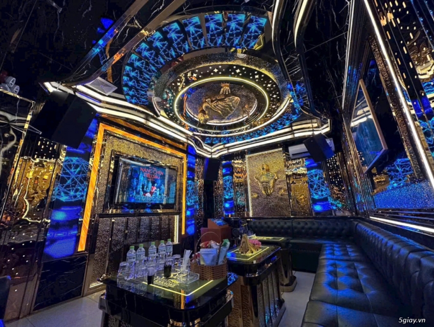 KARAOKE TÌNH CA tuyển thu ngân, phục vụ, bảo vệ, PR & CSKH