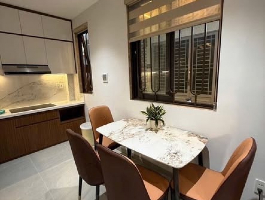 B.ÁN NHÀ Q7-TRẦN XUÂN SOẠN-NGANG KHỦNG 8M-HOÀN CÔNG ĐỦ 4 TẦNG 7.980Tỉ