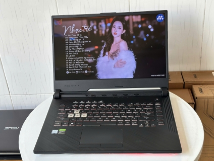 Asus ROG Strix G531GU i5 i5-9300H, 8GB, 512GB, GTX 1660 Ti 6GB, 120Hz