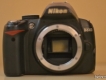 Máy ảnh Nikon D3000