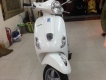 mình cần bán 1 chiếc piaggio vespa lx 125 3vi.e 2013 màu trắng như thùng