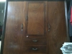 Cần bán tủ gỗ toàn bộ bằng Gõ Đỏ,viền Cẩm Lai,dài 1m6,cao 1m9,sâu 60cm,chính chủ