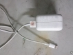 Cần bán rẻ lại sạc và cáp cho ipad