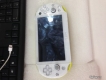 Cần bán ps vita trắng xanh fullbox giá bèo