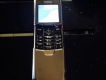 Nokia 8800 ra đi nhanh trong ngày