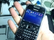 Thanh lý chiếc Nokia E72 và tặng kèm nhiều thứ không dùng.