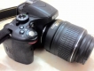 bán nikon d5100 máy còn mới 99%,chụp 10k  gia cuc tot....