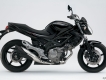 Suzuki Gladius 650cc máy V giống Ducati,tháng 9/2014, còn bảo hành chính hãng 2 năm, đã chạy 6000km.