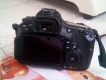 bán nguyên bộ máy ảnh 60D+ 18-135+ đèn plas