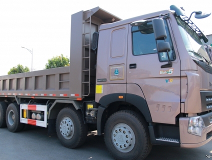 Cần bán xe ben Howo 4 chân đời 2019