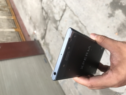 Điện Thoại Sony Xperia XZ Premium  FullBox Quốc Tế
