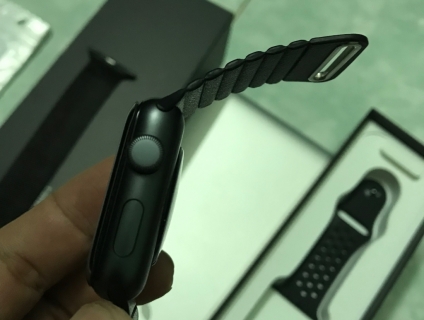 Apple Watch s3 42mm Nike+