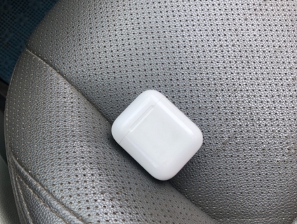 Airpods cu ban 2,5tr