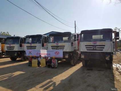 Giá xe trộn bê tông 7m3 HONGYAN IVECO nhập khẩu 2019