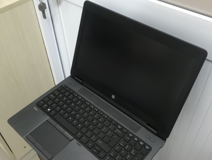 HP ZBook 15 (15.6” IPS FHD, Core i7 4810MQ, 8 GB Ram, 256 GB SSD)