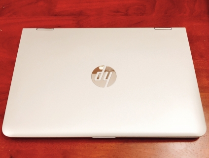 Bán laptop HP Pavilion x360 core i3-7100U cản ứng xoay 360, giá rẻ