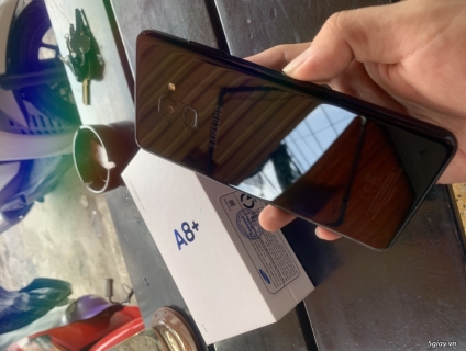 Samsung Galaxy A8+ (2018) Jetblack chính hãng