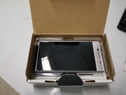 Sharp Aquos Crystal X -402SH New Full Box!