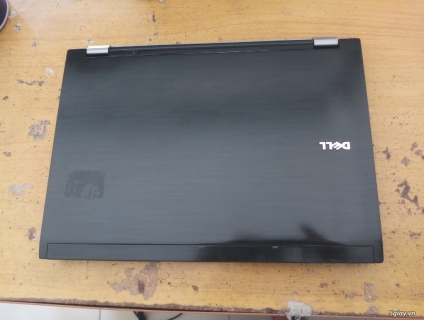 laptop dell latitude e6400 core2duo P8400 ram 2gb ssd mới 120gb