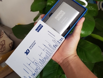 Pin dự phòng quà tặng khắc logo