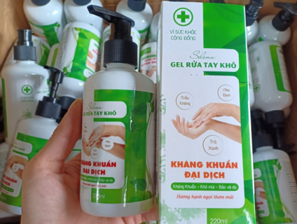 Gel rửa tay khô Selena kháng khuẩn 220ml