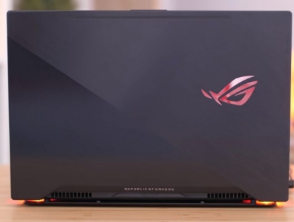 Asus Rog Zephyrus M GM501GS, i7 8750H 32G SSD512+1T GTX1070 FulBox
