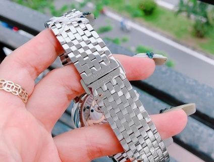 Cần bán: Đồng hồ Frederique Constant-FC-705N4S6B