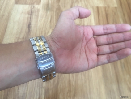 Chính chủ cần bán đồng hồ Casio Edifice tại HCM