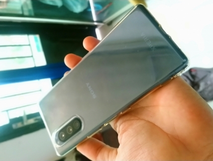 Cần bán Sony Xperia 5