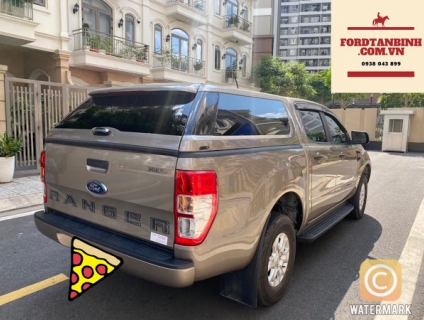 Vua bán tải Ford Ranger XLS AT 2020