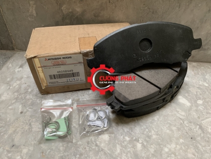 Bộ bố thắng trước Mitsubishi Xpander 4605B949 (Má phanh trước)