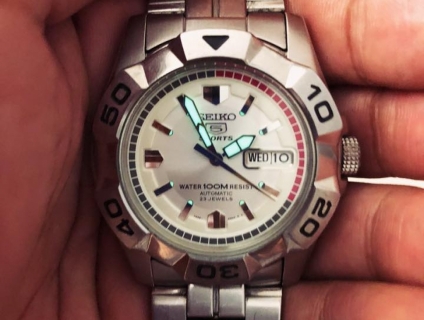 quận 10_Seiko sport giá 2tr 2